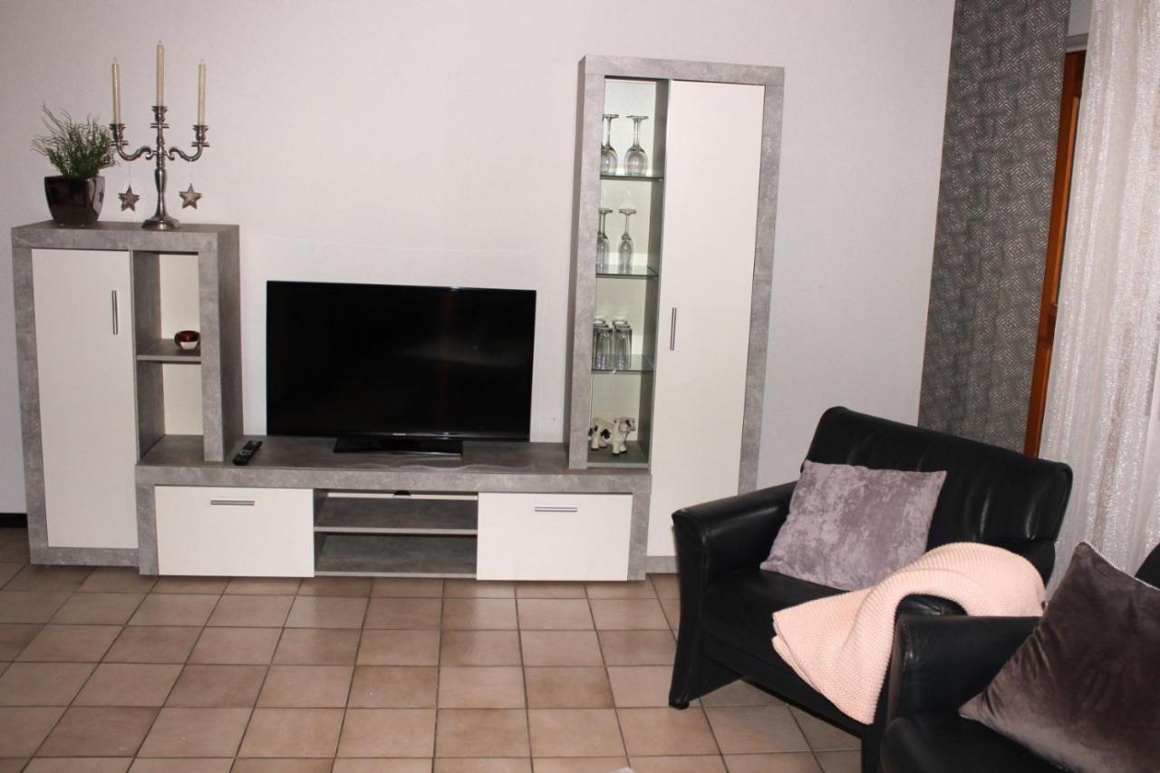 Apartamento Wohnen In Einer Privatstrasse Marl Exterior foto